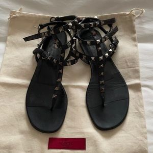 Hardly worn Valentino rock stud gladiators